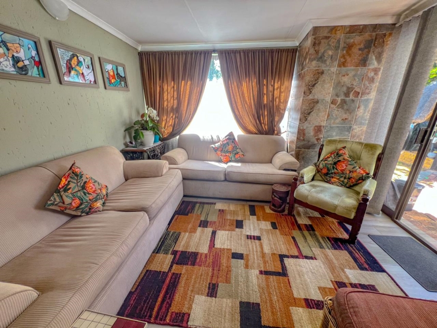 3 Bedroom Property for Sale in Vaalpark Free State